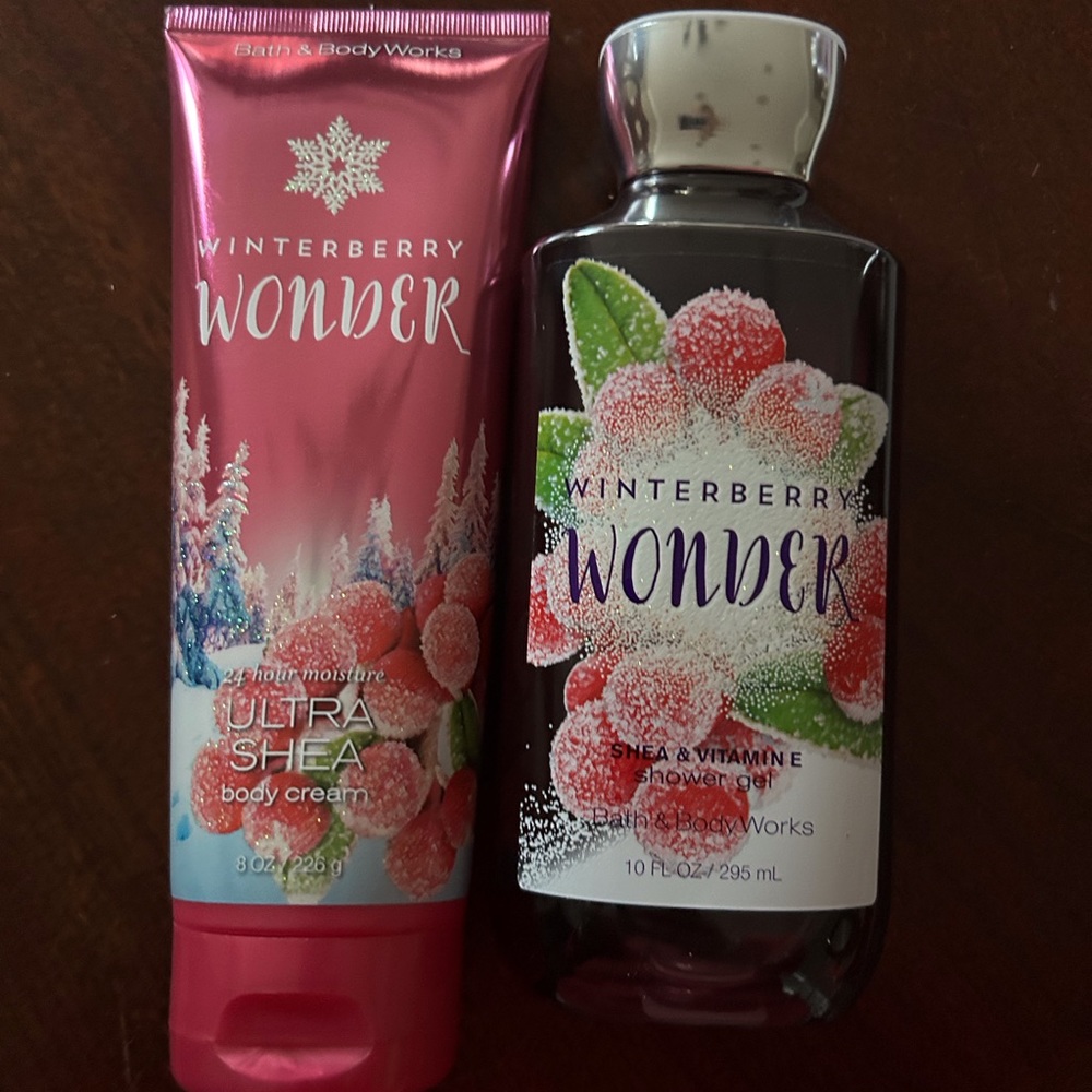 NWT New Bath and Body Works Wonderberry 2 pc set Body Wash Body Cream